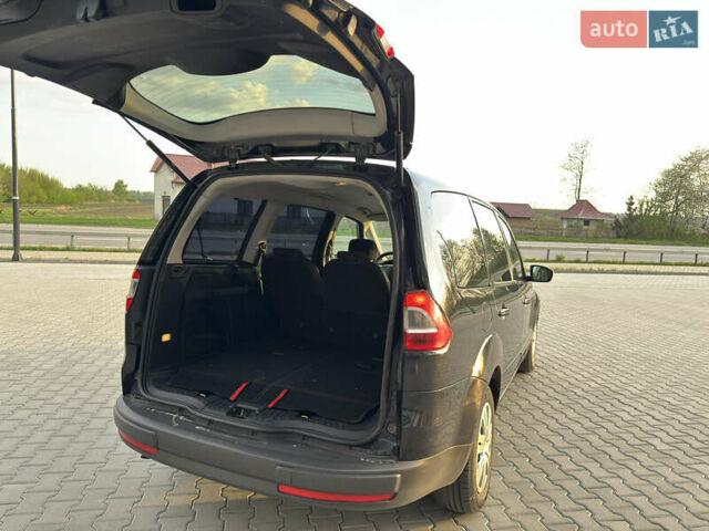 Черный Форд Галакси, объемом двигателя 2 л и пробегом 275 тыс. км за 7700 $, фото 22 на Automoto.ua
