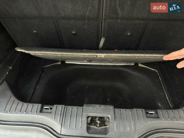 Черный Форд Галакси, объемом двигателя 2 л и пробегом 275 тыс. км за 7700 $, фото 29 на Automoto.ua