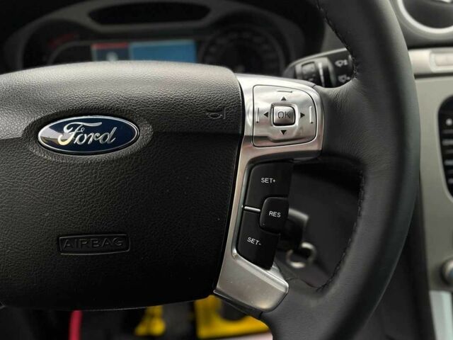 Чорний Форд Галаксі, об'ємом двигуна 2.2 л та пробігом 261 тис. км за 8499 $, фото 14 на Automoto.ua