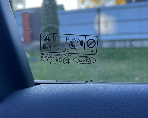 Чорний Форд Галаксі, об'ємом двигуна 2 л та пробігом 220 тис. км за 11300 $, фото 45 на Automoto.ua