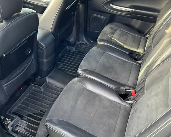 Чорний Форд Галаксі, об'ємом двигуна 2 л та пробігом 220 тис. км за 11300 $, фото 14 на Automoto.ua