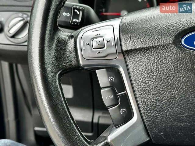 Чорний Форд Галаксі, об'ємом двигуна 2 л та пробігом 288 тис. км за 10490 $, фото 18 на Automoto.ua