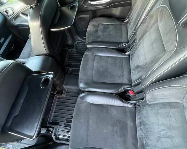 Чорний Форд Галаксі, об'ємом двигуна 2 л та пробігом 220 тис. км за 11300 $, фото 29 на Automoto.ua