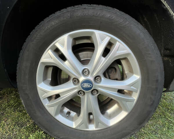 Чорний Форд Галаксі, об'ємом двигуна 2 л та пробігом 220 тис. км за 11300 $, фото 30 на Automoto.ua