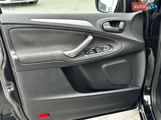 Чорний Форд Галаксі, об'ємом двигуна 2 л та пробігом 288 тис. км за 10490 $, фото 12 на Automoto.ua