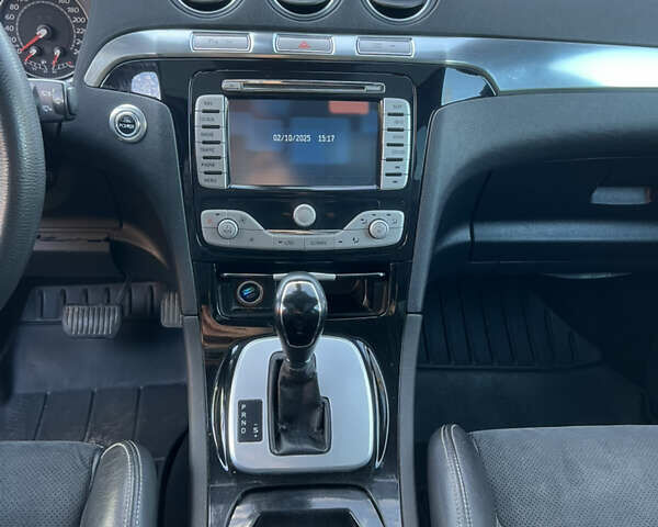 Чорний Форд Галаксі, об'ємом двигуна 2 л та пробігом 220 тис. км за 11300 $, фото 13 на Automoto.ua