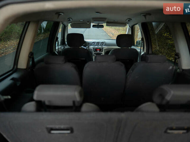 Чорний Форд Галаксі, об'ємом двигуна 2 л та пробігом 316 тис. км за 9600 $, фото 12 на Automoto.ua