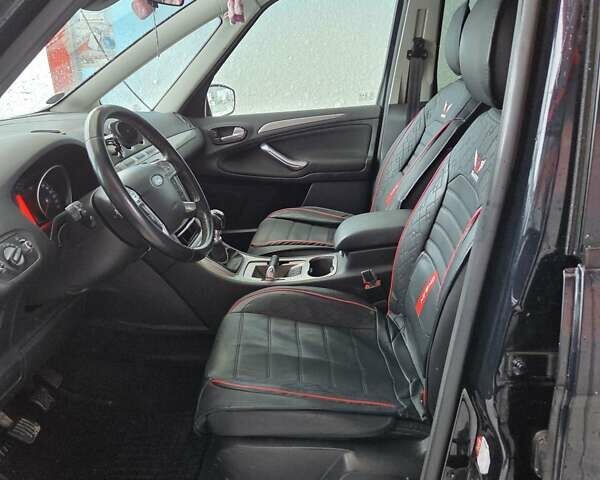 Чорний Форд Галаксі, об'ємом двигуна 1.6 л та пробігом 197 тис. км за 12500 $, фото 11 на Automoto.ua