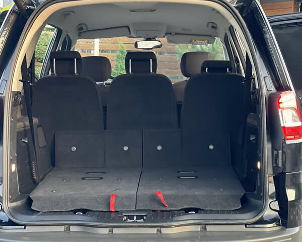 Черный Форд Галакси, объемом двигателя 2 л и пробегом 243 тыс. км за 11950 $, фото 77 на Automoto.ua