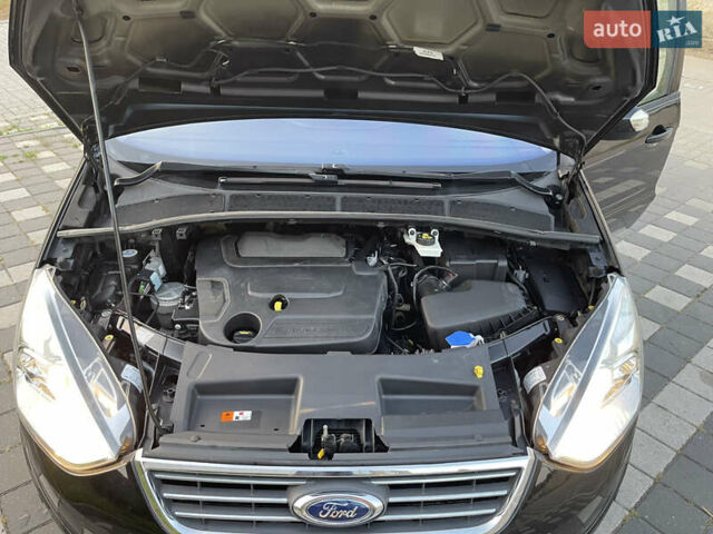 Черный Форд Галакси, объемом двигателя 2 л и пробегом 243 тыс. км за 11950 $, фото 126 на Automoto.ua