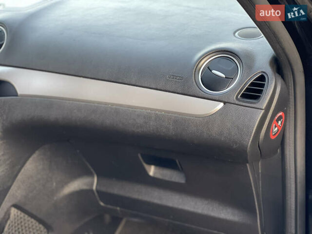 Черный Форд Галакси, объемом двигателя 2 л и пробегом 243 тыс. км за 11950 $, фото 118 на Automoto.ua