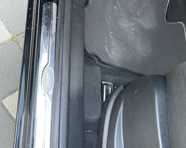 Черный Форд Галакси, объемом двигателя 2 л и пробегом 243 тыс. км за 11950 $, фото 108 на Automoto.ua