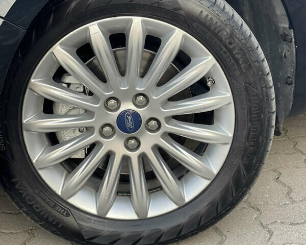 Черный Форд Галакси, объемом двигателя 2 л и пробегом 243 тыс. км за 11950 $, фото 20 на Automoto.ua