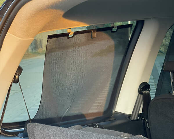 Черный Форд Галакси, объемом двигателя 2 л и пробегом 243 тыс. км за 11950 $, фото 62 на Automoto.ua