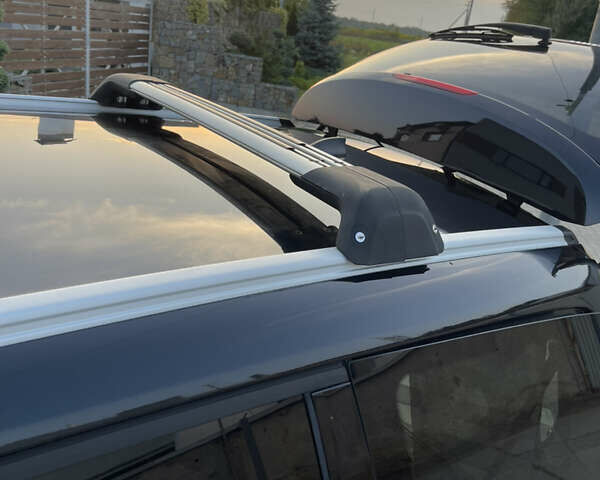 Черный Форд Галакси, объемом двигателя 2 л и пробегом 243 тыс. км за 11950 $, фото 124 на Automoto.ua