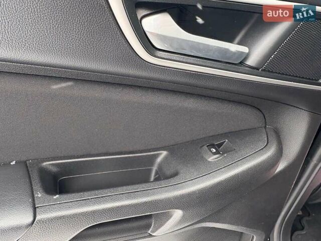 Черный Форд Галакси, объемом двигателя 2 л и пробегом 277 тыс. км за 14990 $, фото 44 на Automoto.ua