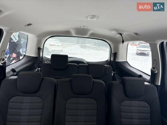 Черный Форд Галакси, объемом двигателя 2 л и пробегом 277 тыс. км за 14990 $, фото 34 на Automoto.ua