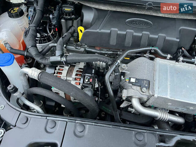 Чорний Форд Галаксі, об'ємом двигуна 2 л та пробігом 208 тис. км за 21800 $, фото 65 на Automoto.ua