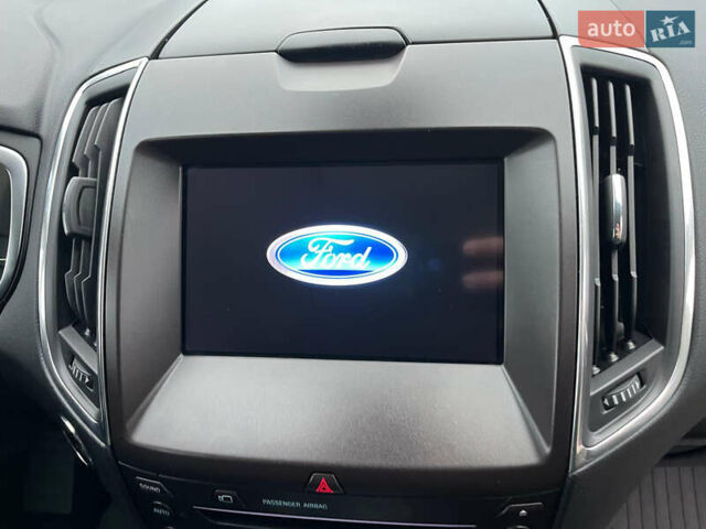 Чорний Форд Галаксі, об'ємом двигуна 2 л та пробігом 208 тис. км за 21800 $, фото 40 на Automoto.ua