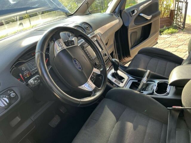 Форд Галакси 2013 в Львове на Automoto.ua Черный Форд Галакси, объемом двигателя 2 л и пробегом 193 тыс. км за 11600 $, фото 4 на Automoto.ua