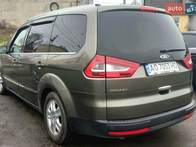 Коричневый Форд Галакси, объемом двигателя 2 л и пробегом 306 тыс. км за 10500 $, фото 10 на Automoto.ua