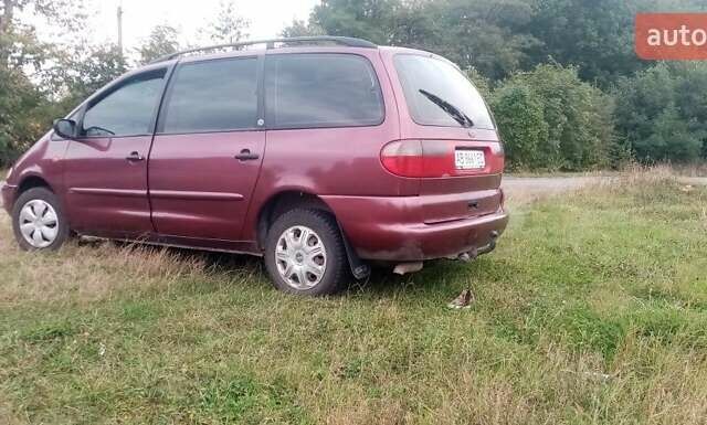 Форд Галакси 1996 в Жмеренке на Automoto.ua Красный Форд Галакси, объемом двигателя 2 л и пробегом 350 тыс. км за 2500 $, фото 7 на Automoto.ua