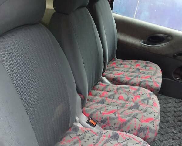 Красный Форд Галакси, объемом двигателя 2 л и пробегом 392 тыс. км за 2200 $, фото 5 на Automoto.ua