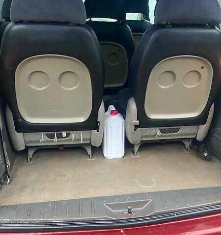 Красный Форд Галакси, объемом двигателя 2 л и пробегом 314 тыс. км за 2400 $, фото 17 на Automoto.ua