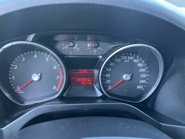 Форд Галаксі, об'ємом двигуна 2 л та пробігом 233 тис. км за 6067 $, фото 16 на Automoto.ua