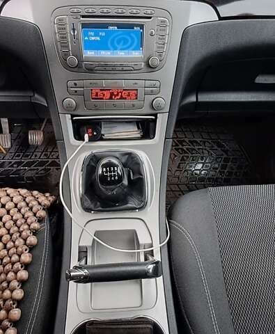Форд Галакси 2008 в Нетешине на Automoto.ua Форд Галакси, объемом двигателя 2 л и пробегом 254 тыс. км за 8500 $, фото 5 на Automoto.ua