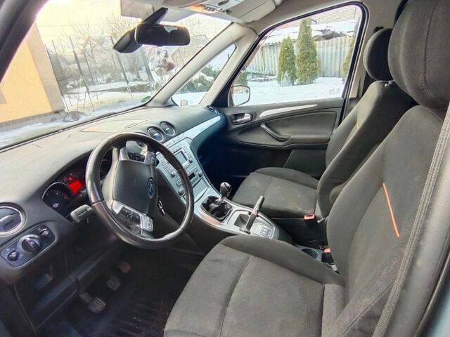 Форд Галакси, объемом двигателя 2 л и пробегом 375 тыс. км за 6500 $, фото 7 на Automoto.ua
