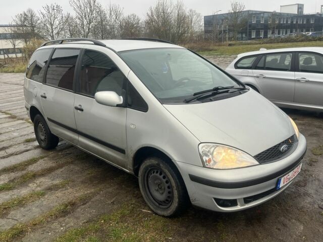 Серый Форд Галакси, объемом двигателя 1.9 л и пробегом 247 тыс. км за 1162 $, фото 1 на Automoto.ua