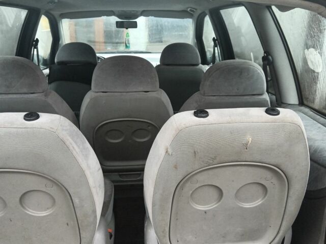 Серый Форд Галакси, объемом двигателя 0 л и пробегом 2 тыс. км за 2200 $, фото 5 на Automoto.ua