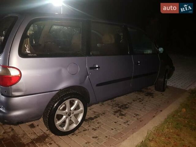 Форд Галакси 1998 в Городенке на Automoto.ua Серый Форд Галакси, объемом двигателя 2 л и пробегом 290 тыс. км за 1900 $, фото 1 на Automoto.ua
