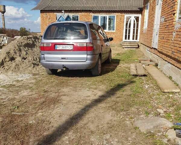 Форд Галакси 1998 в Городенке на Automoto.ua Серый Форд Галакси, объемом двигателя 2 л и пробегом 290 тыс. км за 1900 $, фото 5 на Automoto.ua