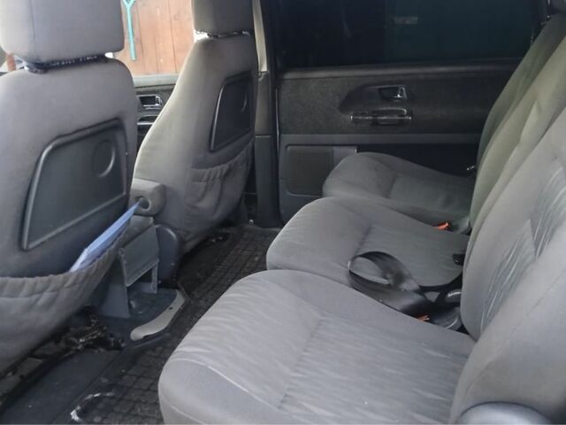 Серый Форд Галакси, объемом двигателя 1.9 л и пробегом 400 тыс. км за 2900 $, фото 4 на Automoto.ua