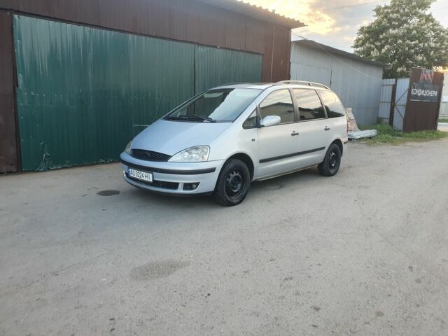 Сірий Форд Галаксі, об'ємом двигуна 1.9 л та пробігом 300 тис. км за 3500 $, фото 2 на Automoto.ua