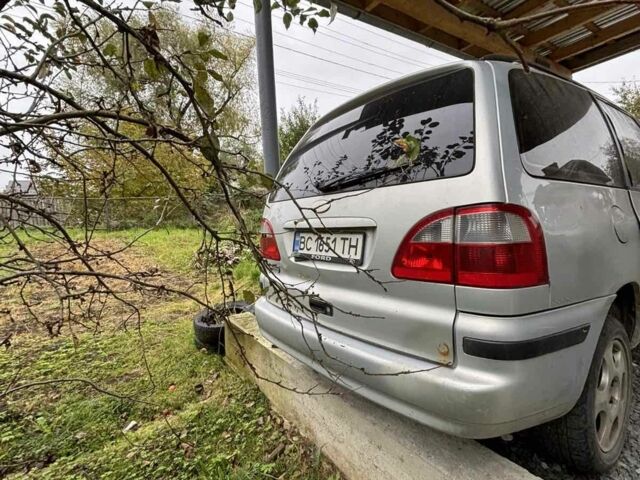 Серый Форд Галакси, объемом двигателя 1.9 л и пробегом 500 тыс. км за 3300 $, фото 2 на Automoto.ua