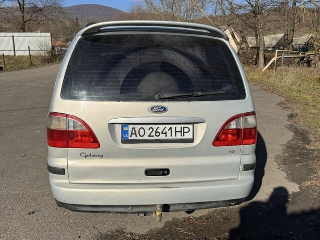 Сірий Форд Галаксі, об'ємом двигуна 1.9 л та пробігом 320 тис. км за 1550 $, фото 3 на Automoto.ua