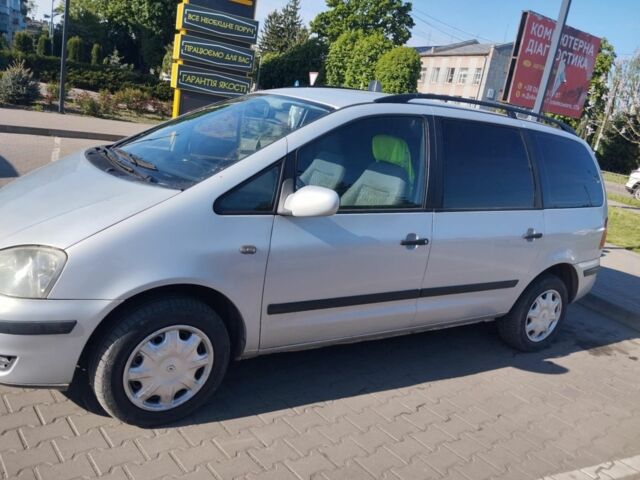 Серый Форд Галакси, объемом двигателя 1.9 л и пробегом 280 тыс. км за 4000 $, фото 4 на Automoto.ua