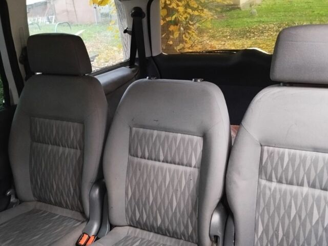 Серый Форд Галакси, объемом двигателя 1.9 л и пробегом 280 тыс. км за 4000 $, фото 2 на Automoto.ua