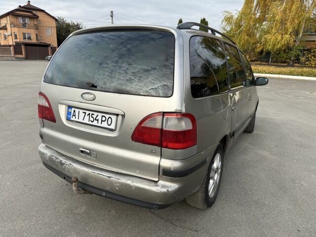 Серый Форд Галакси, объемом двигателя 1.9 л и пробегом 320 тыс. км за 3250 $, фото 6 на Automoto.ua