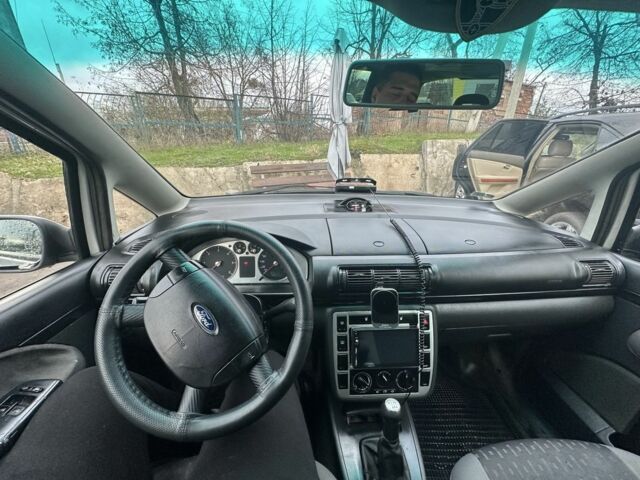 Серый Форд Галакси, объемом двигателя 0 л и пробегом 380 тыс. км за 2050 $, фото 15 на Automoto.ua