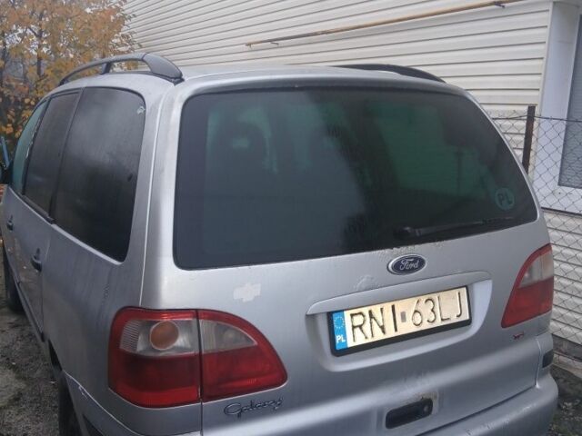 Сірий Форд Галаксі, об'ємом двигуна 2 л та пробігом 320 тис. км за 1700 $, фото 1 на Automoto.ua