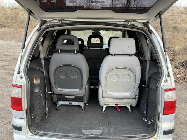 Сірий Форд Галаксі, об'ємом двигуна 1.9 л та пробігом 248 тис. км за 2400 $, фото 8 на Automoto.ua