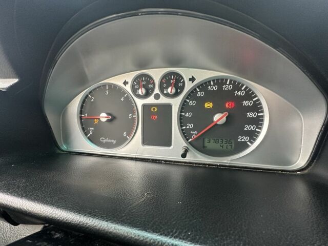 Серый Форд Галакси, объемом двигателя 0 л и пробегом 347 тыс. км за 2250 $, фото 16 на Automoto.ua