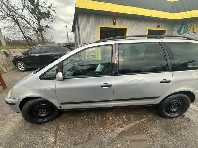 Серый Форд Галакси, объемом двигателя 0 л и пробегом 347 тыс. км за 2250 $, фото 10 на Automoto.ua