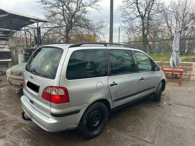 Серый Форд Галакси, объемом двигателя 0 л и пробегом 347 тыс. км за 2250 $, фото 5 на Automoto.ua