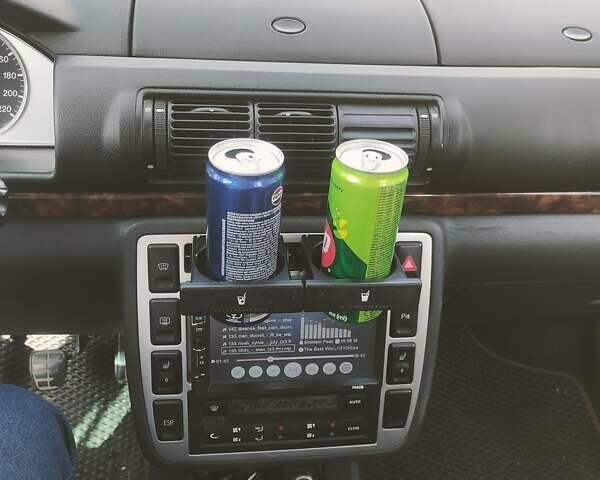 Серый Форд Галакси, объемом двигателя 1.9 л и пробегом 323 тыс. км за 4700 $, фото 6 на Automoto.ua