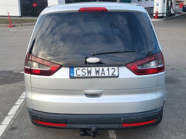 Серый Форд Галакси, объемом двигателя 1.8 л и пробегом 280 тыс. км за 4500 $, фото 2 на Automoto.ua